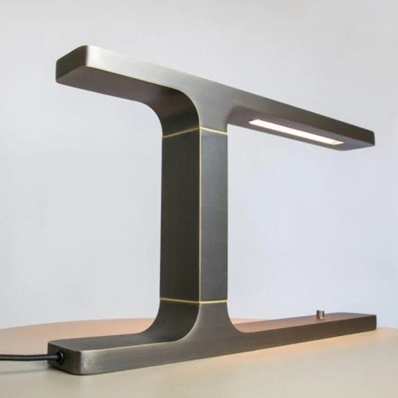 Modern Adjustable Beam Lamp